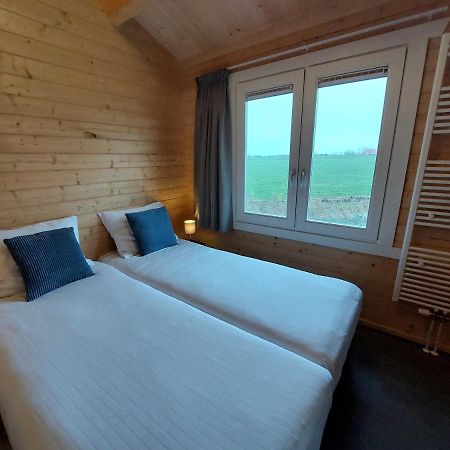 Vakantiehuisje Vlakbij Leeuwarden, Swichumer Pleats Kültér fotó