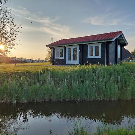 Vakantiehuisje Vlakbij Leeuwarden, Swichumer Pleats Kültér fotó